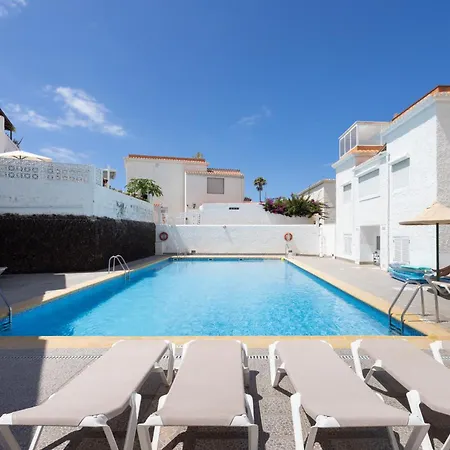 Urbania By Sunkeyrents Apartment *
